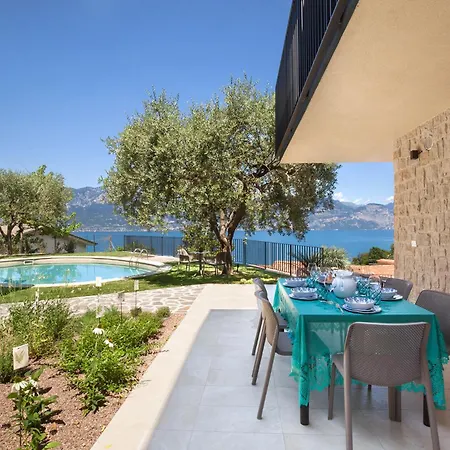 فيلة Ama With Pool Pai