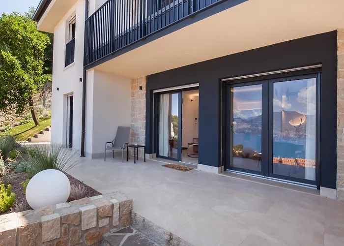 Ama With Pool Brenzone sul Garda