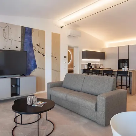 וילה Ama With Pool