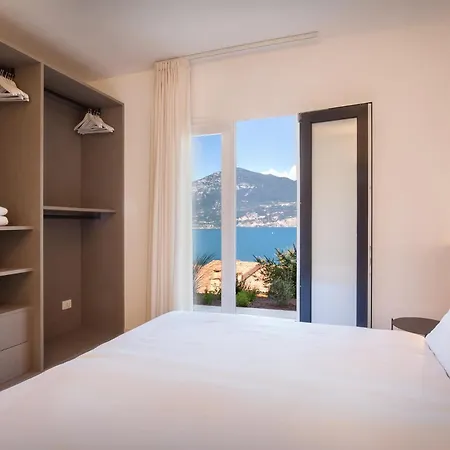 Ama With Pool וילה